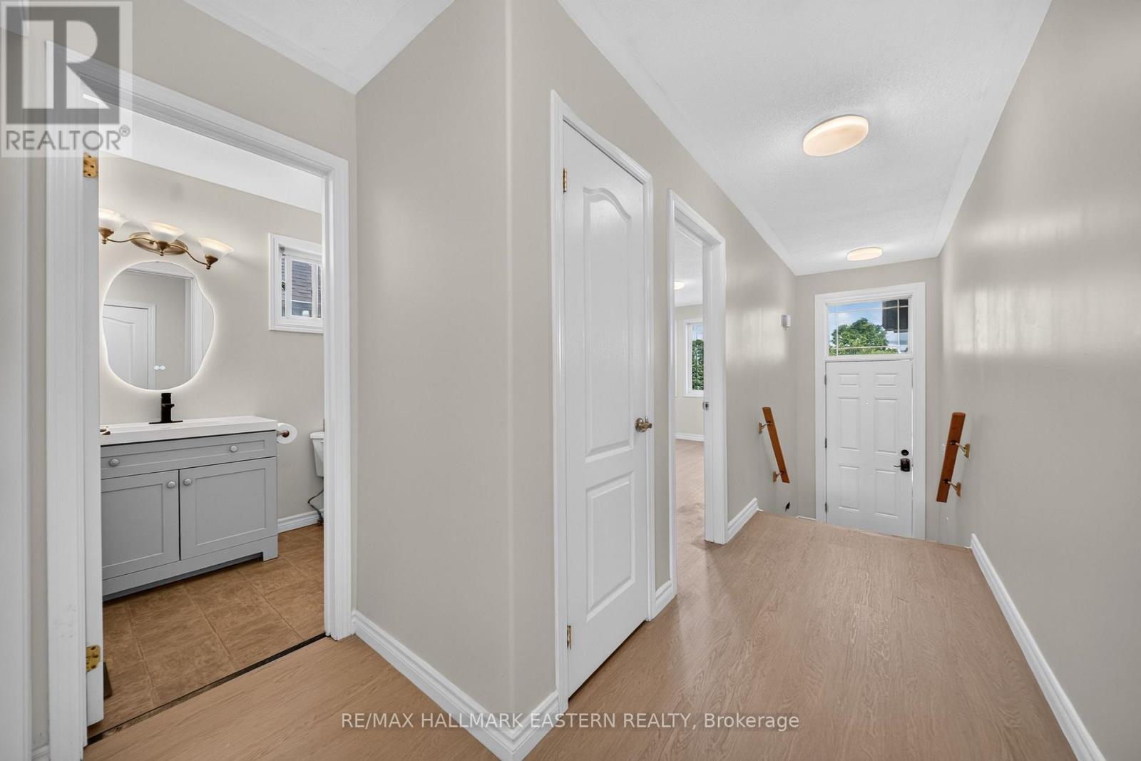 656 Clancy Crescent, Peterborough, Ontario  K9K 2S3 - Photo 8 - X13759724
