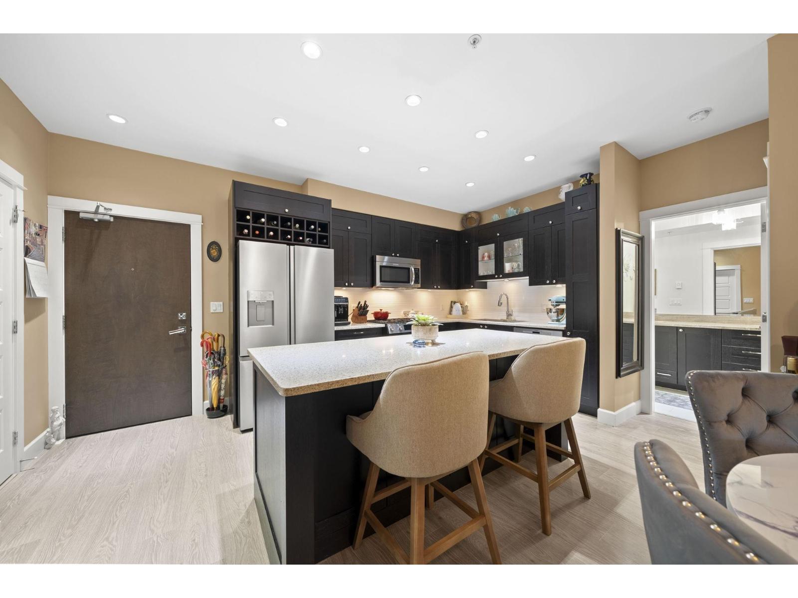 108 15195 36 Avenue, Surrey, British Columbia  V3Z 4R3 - Photo 3 - R3163691