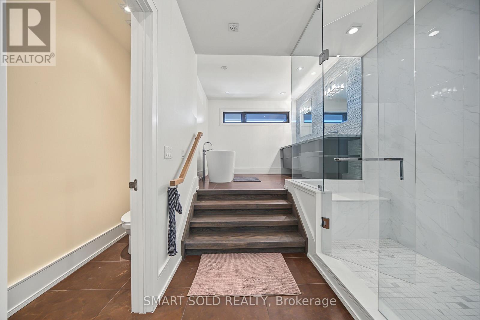 588 Conacher Drive, Toronto, Ontario  M2M 3M8 - Photo 28 - C13763720