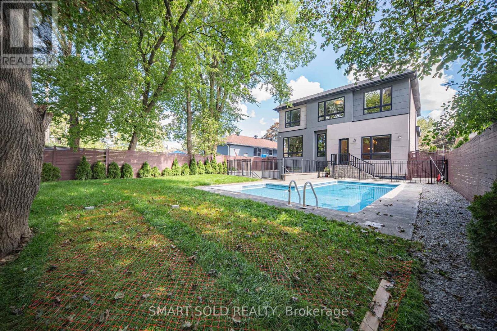 588 Conacher Drive, Toronto, Ontario  M2M 3M8 - Photo 49 - C13763720