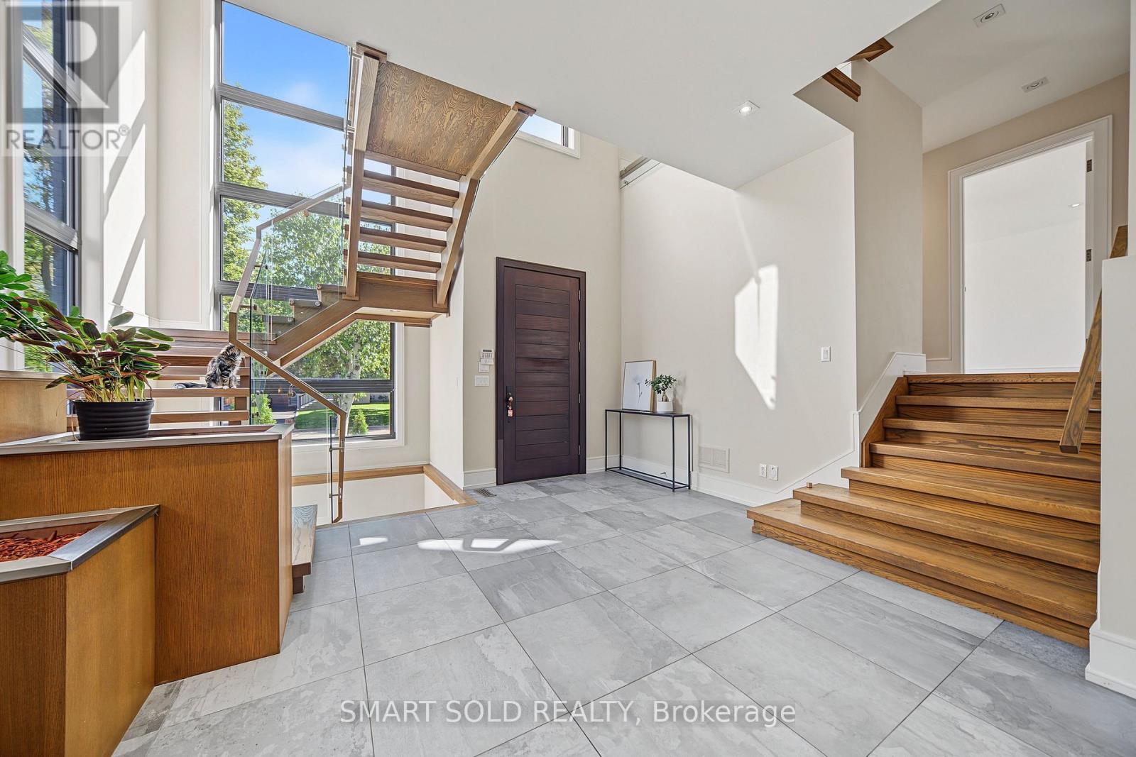 588 Conacher Drive, Toronto, Ontario  M2M 3M8 - Photo 9 - C13763720