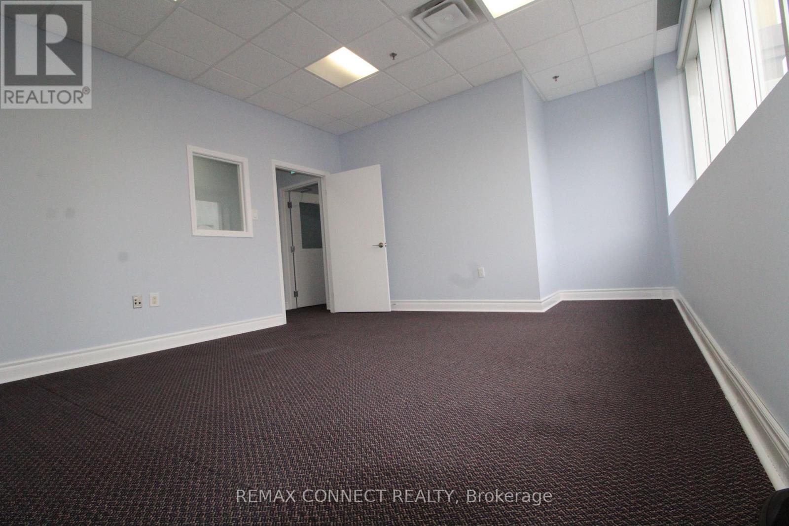 Unit #15 Upper Floor - 1415 Kennedy Road, Toronto, Ontario  M1P 2L6 - Photo 5 - E13763724