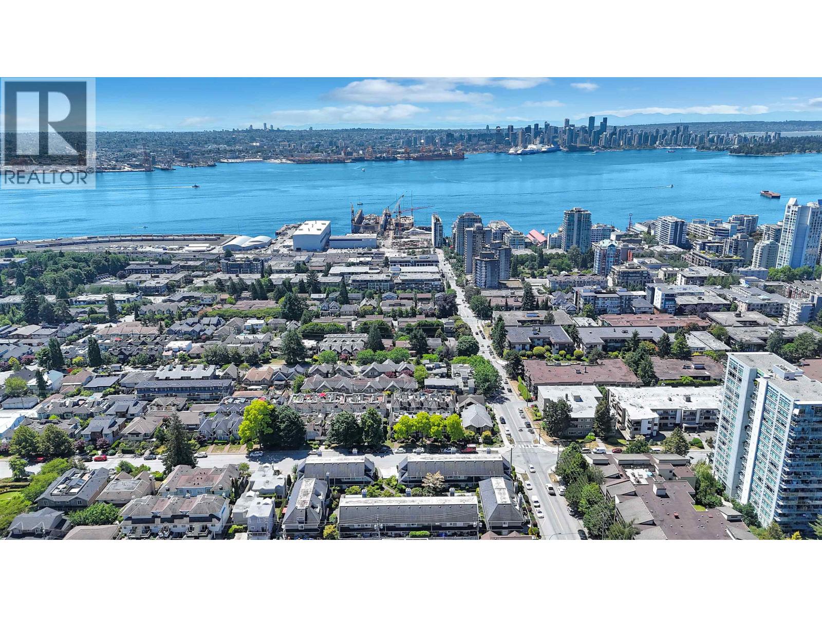 108 216 E 6TH STREET, north vancouver, British Columbia