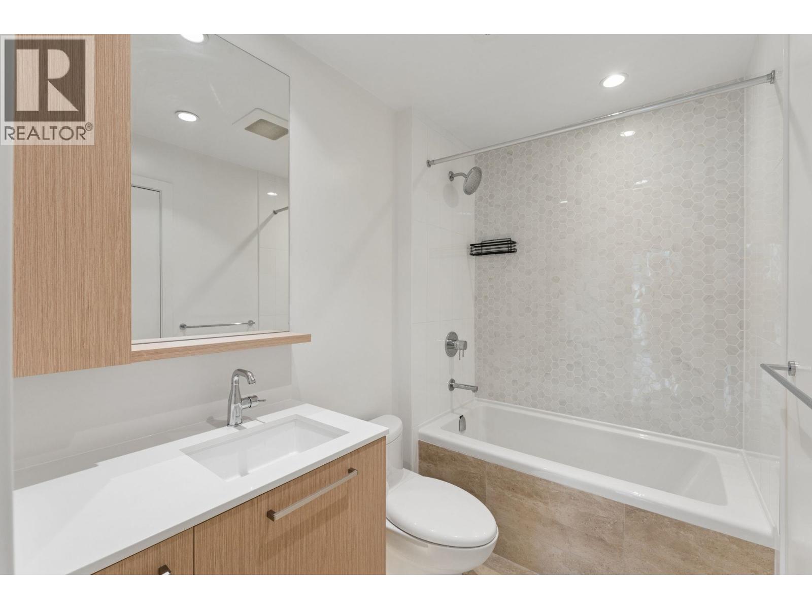 903 567 Clarke Road, Coquitlam, British Columbia  V3J 0K7 - Photo 17 - R3163675