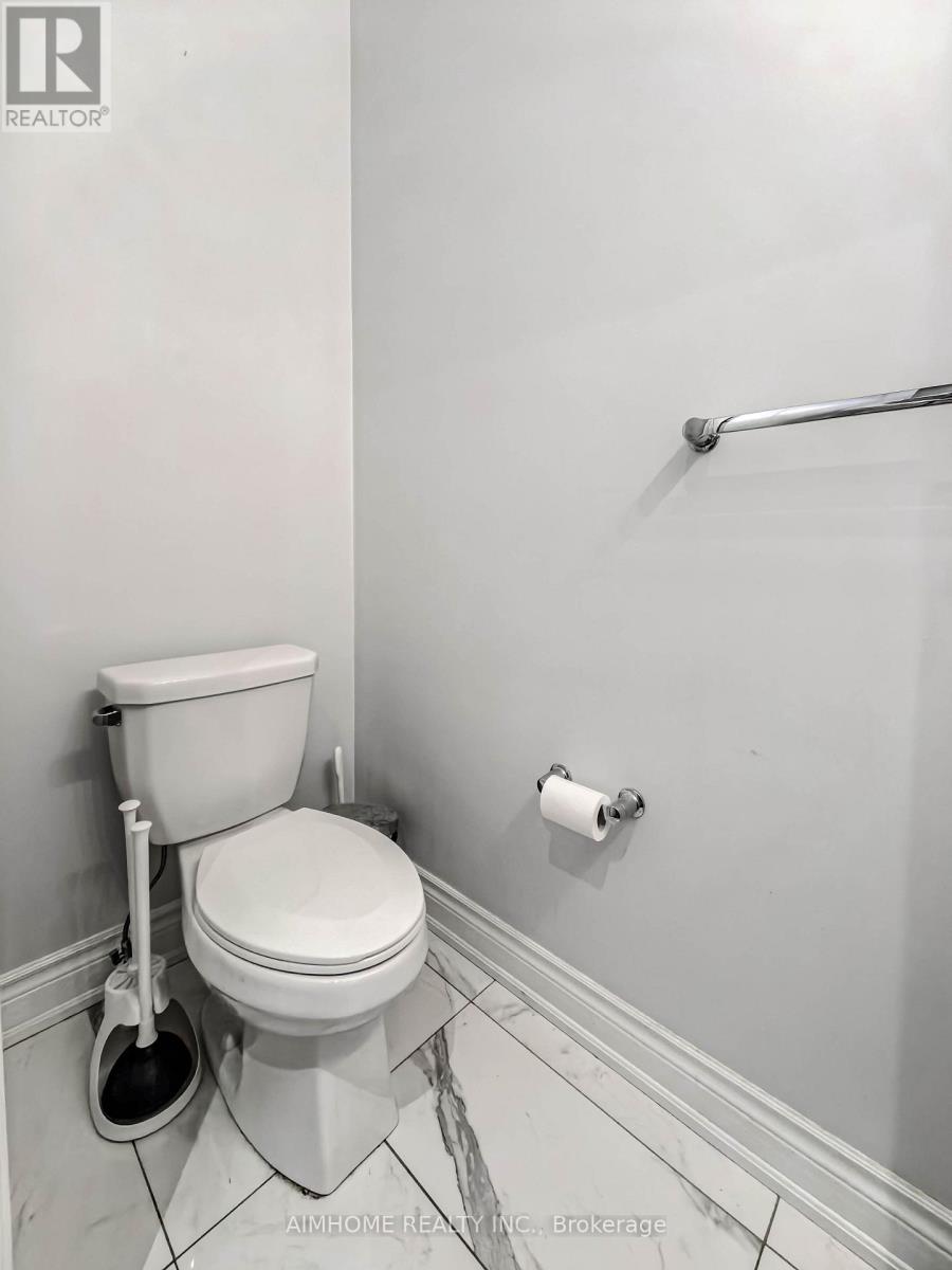 706 Harry Douglas Street, Newmarket, Ontario  L3X 0J8 - Photo 18 - N13763734