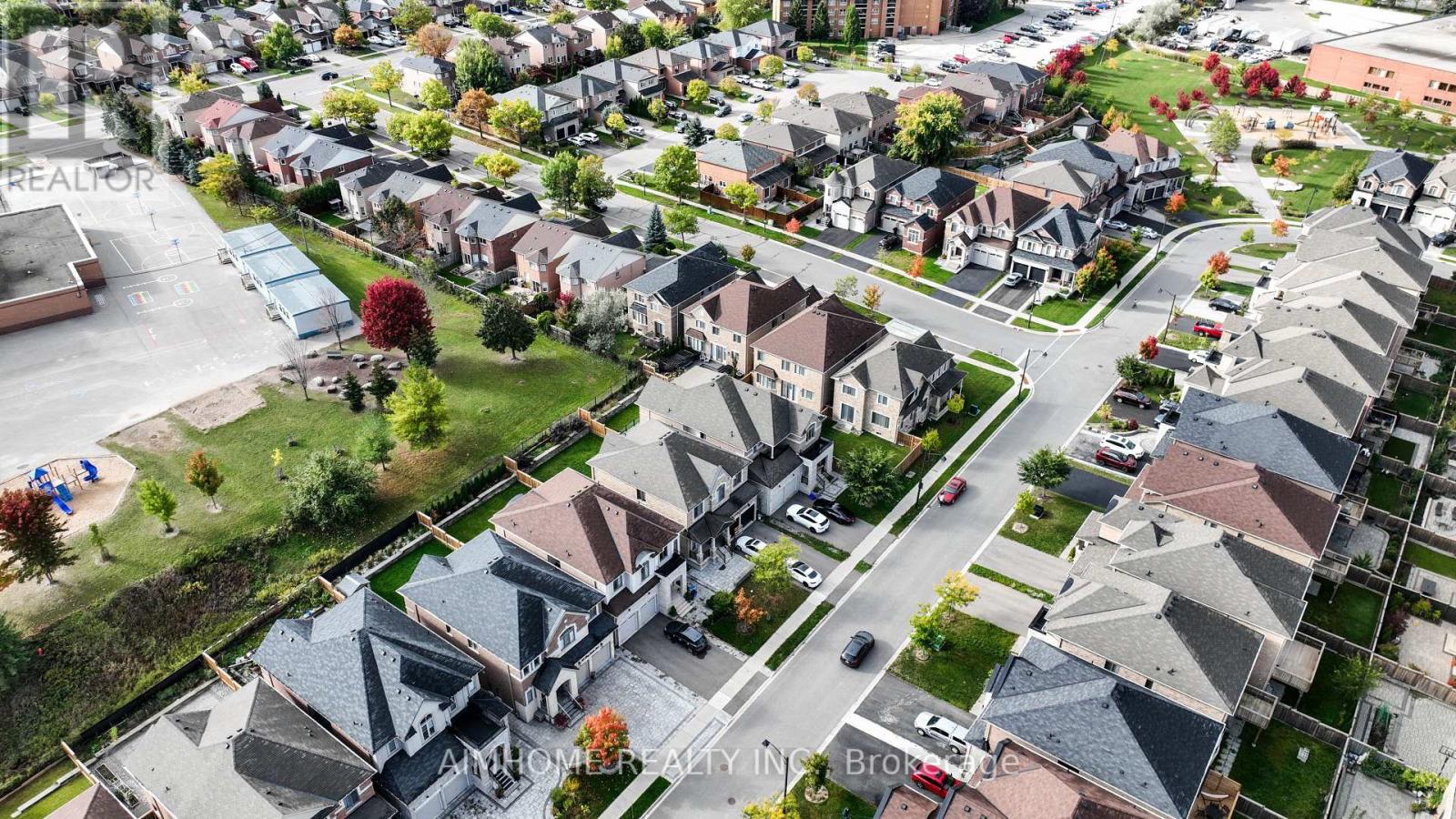706 Harry Douglas Street, Newmarket, Ontario  L3X 0J8 - Photo 4 - N13763734