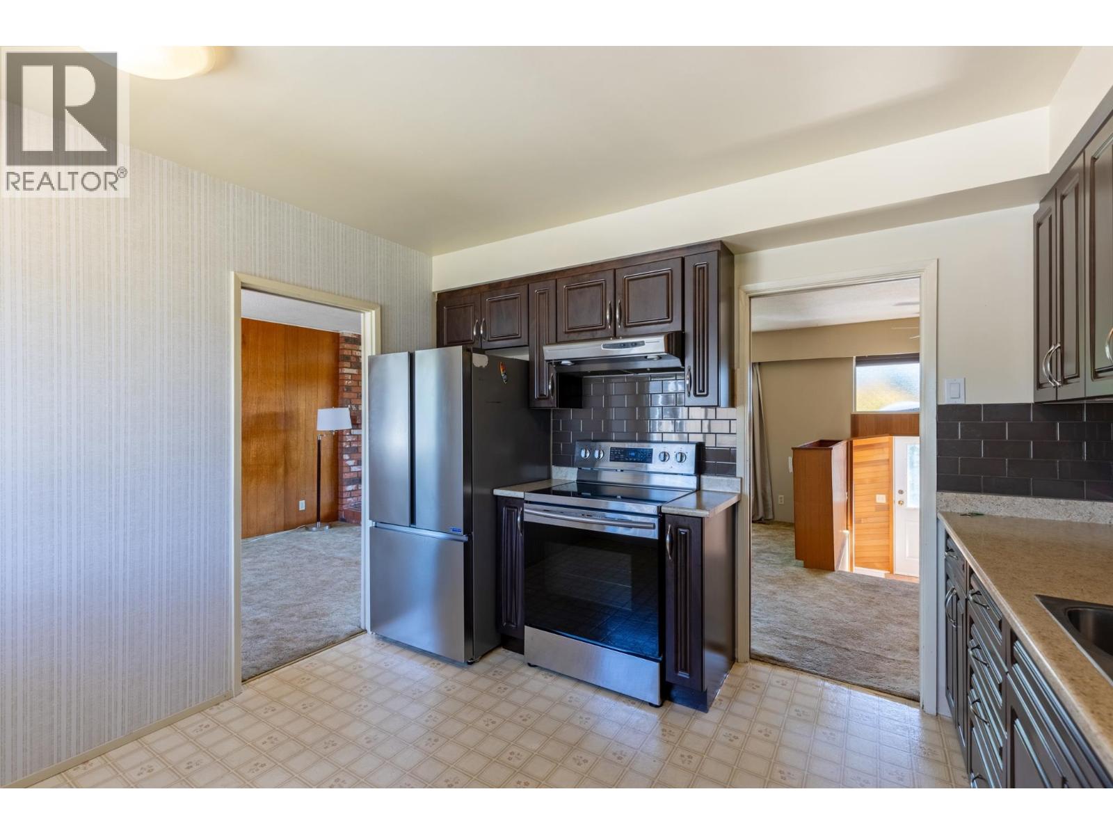 3371 Vincent Street, Port Coquitlam, British Columbia  V3B 3T5 - Photo 10 - R3163670