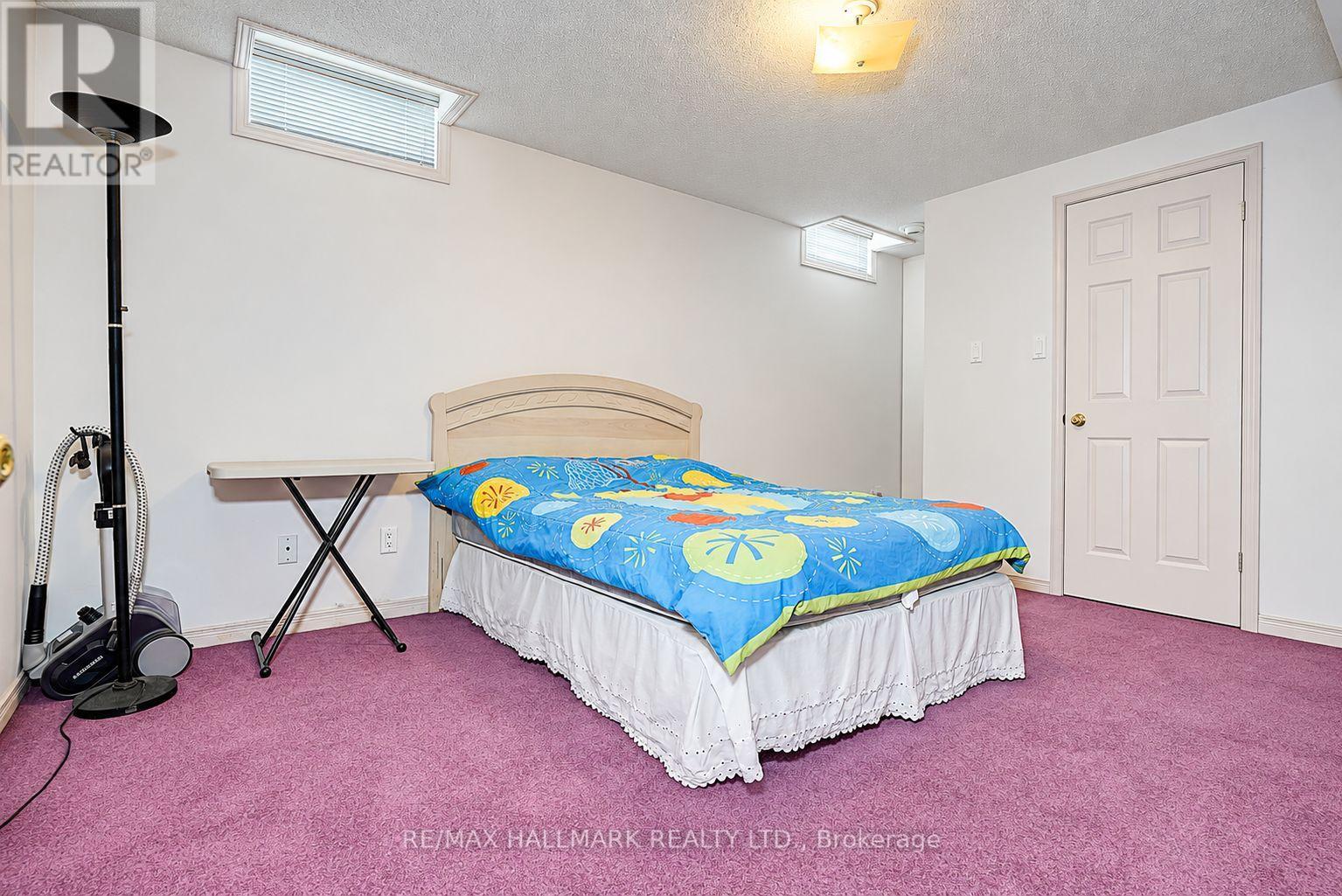 4491 Andiron Court, Mississauga, Ontario  L5V 1C9 - Photo 30 - W13763730