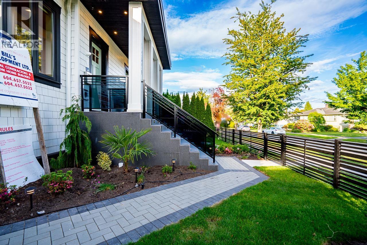 2623 Mcbain Avenue, Vancouver, British Columbia  V6L 2C7 - Photo 3 - R3163389