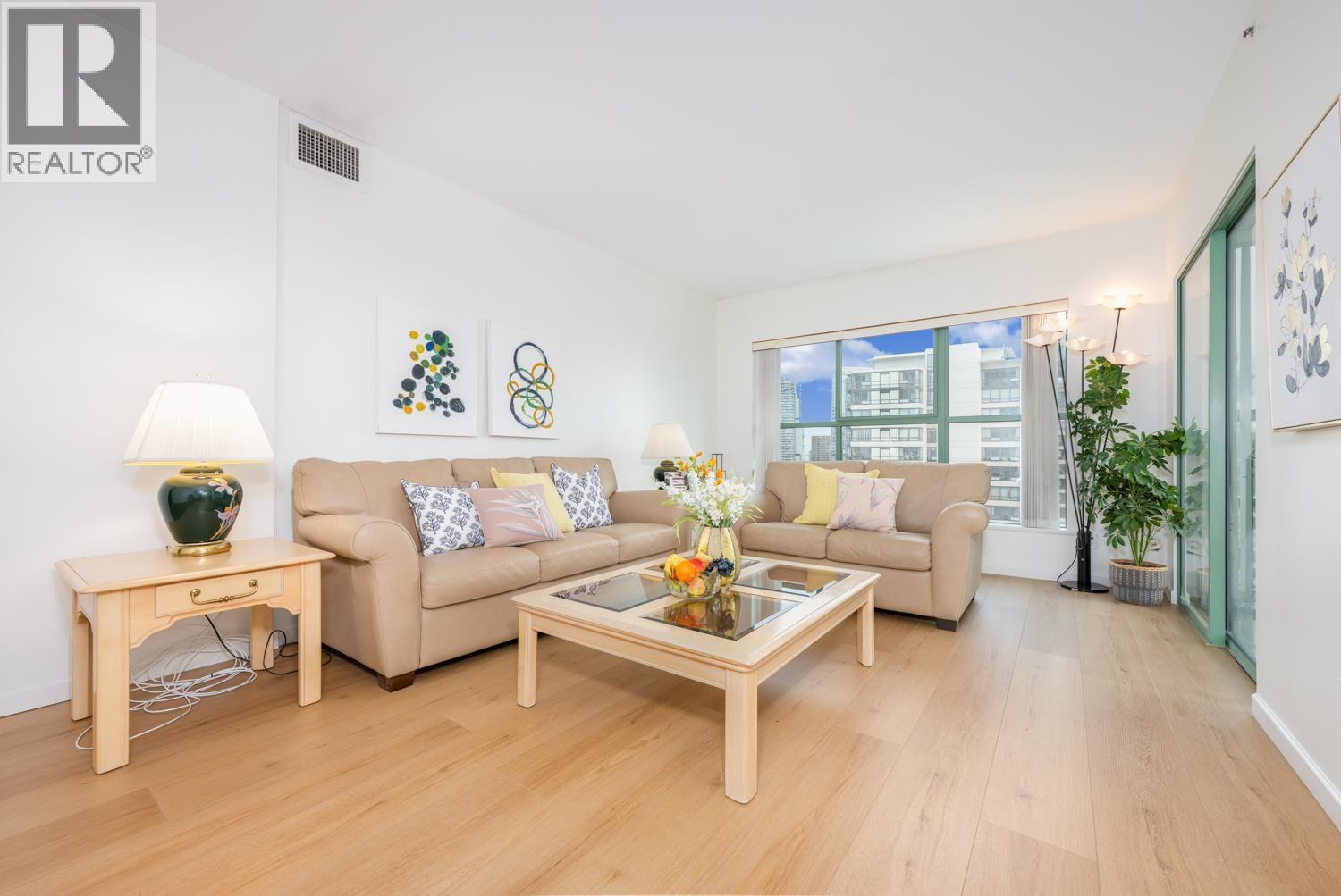 1903 909 Burrard Street, Vancouver, British Columbia  V6Z 2N2 - Photo 5 - R3163633
