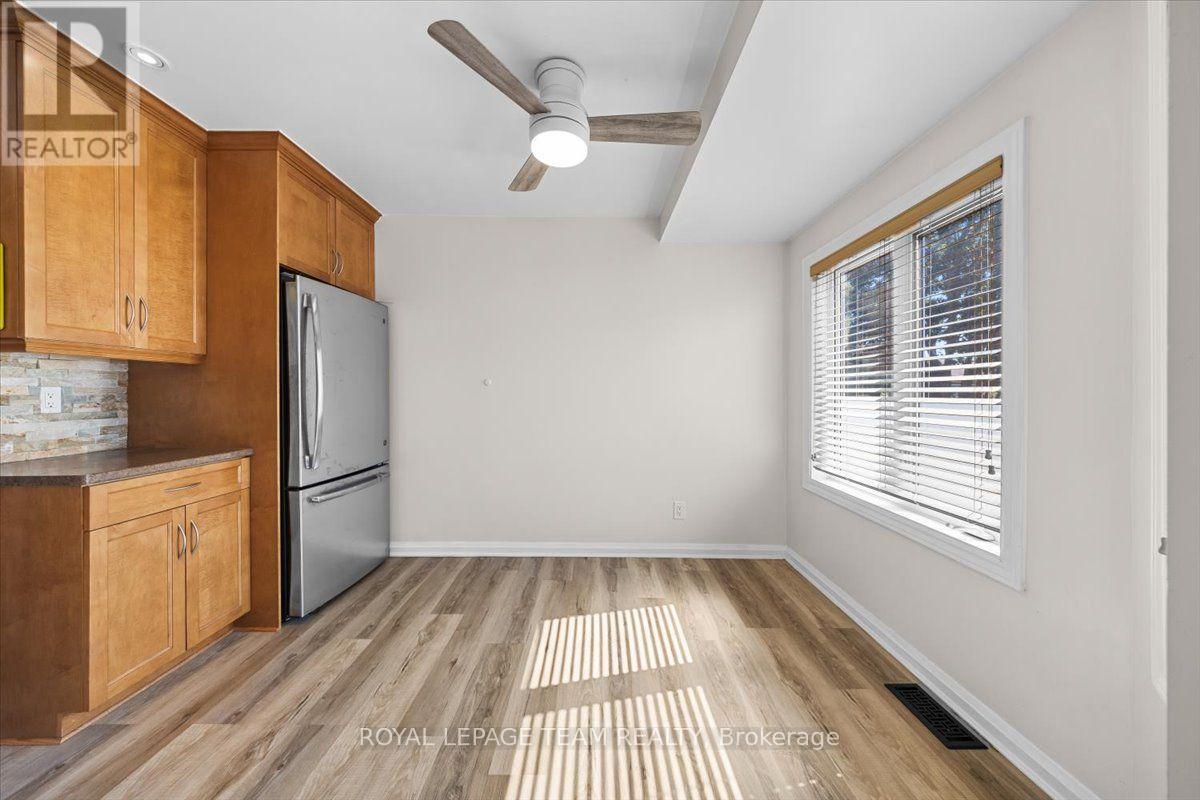 1137 Chimney Hill Way, Ottawa, Ontario  K1J 8Z7 - Photo 18 - X13760984