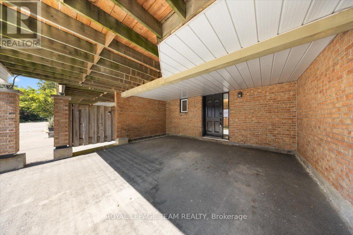 1137 Chimney Hill Way, Ottawa, Ontario  K1J 8Z7 - Photo 32 - X13760984