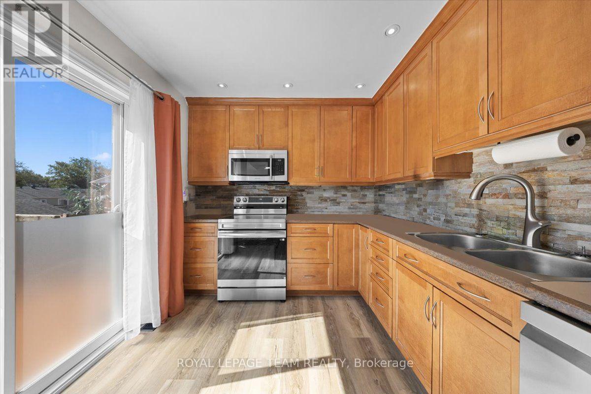 1137 Chimney Hill Way, Ottawa, Ontario  K1J 8Z7 - Photo 17 - X13760984