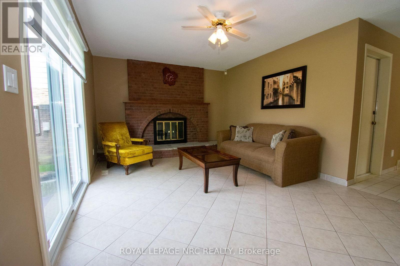 7 Dolly Circle, St. Catharines, Ontario  L2P 3T2 - Photo 19 - X13763752