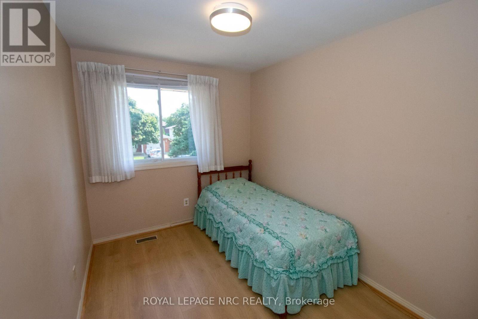 7 Dolly Circle, St. Catharines, Ontario  L2P 3T2 - Photo 30 - X13763752