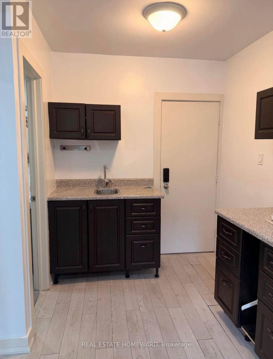 5 - 1659 Gerrard Street E, Toronto, Ontario  M3B 2P5 - Photo 8 - E13763768