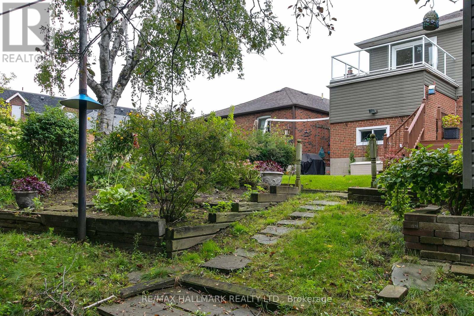 43 Ferris Road, Toronto, Ontario  M4B 1G2 - Photo 39 - E13763796