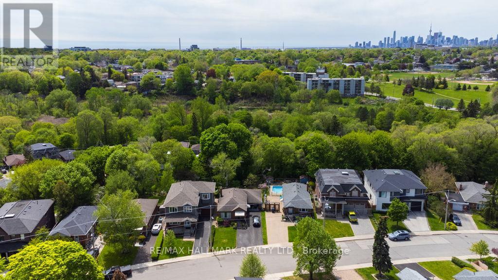 43 Ferris Road, Toronto, Ontario  M4B 1G2 - Photo 42 - E13763796