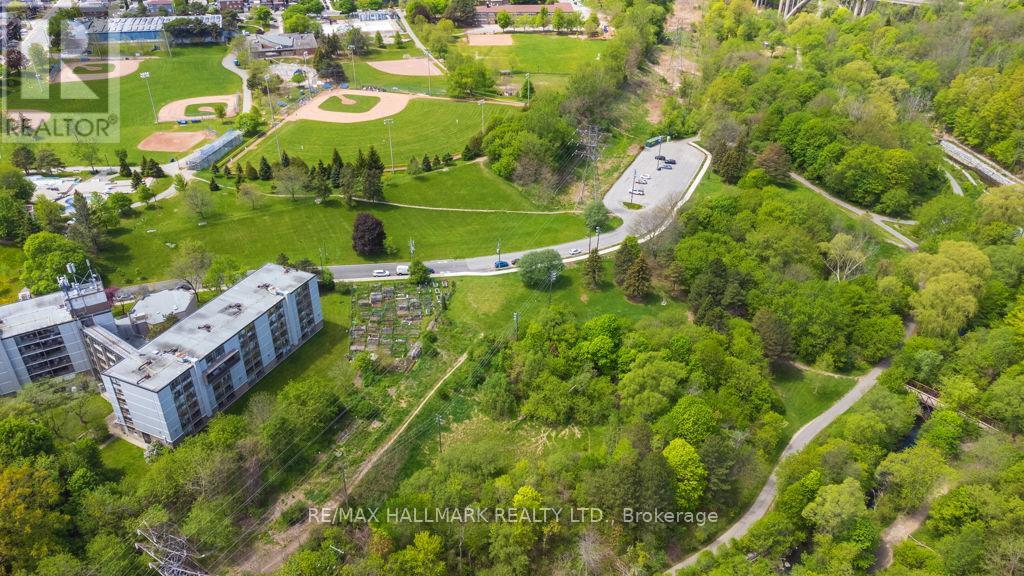43 Ferris Road, Toronto, Ontario  M4B 1G2 - Photo 43 - E13763796