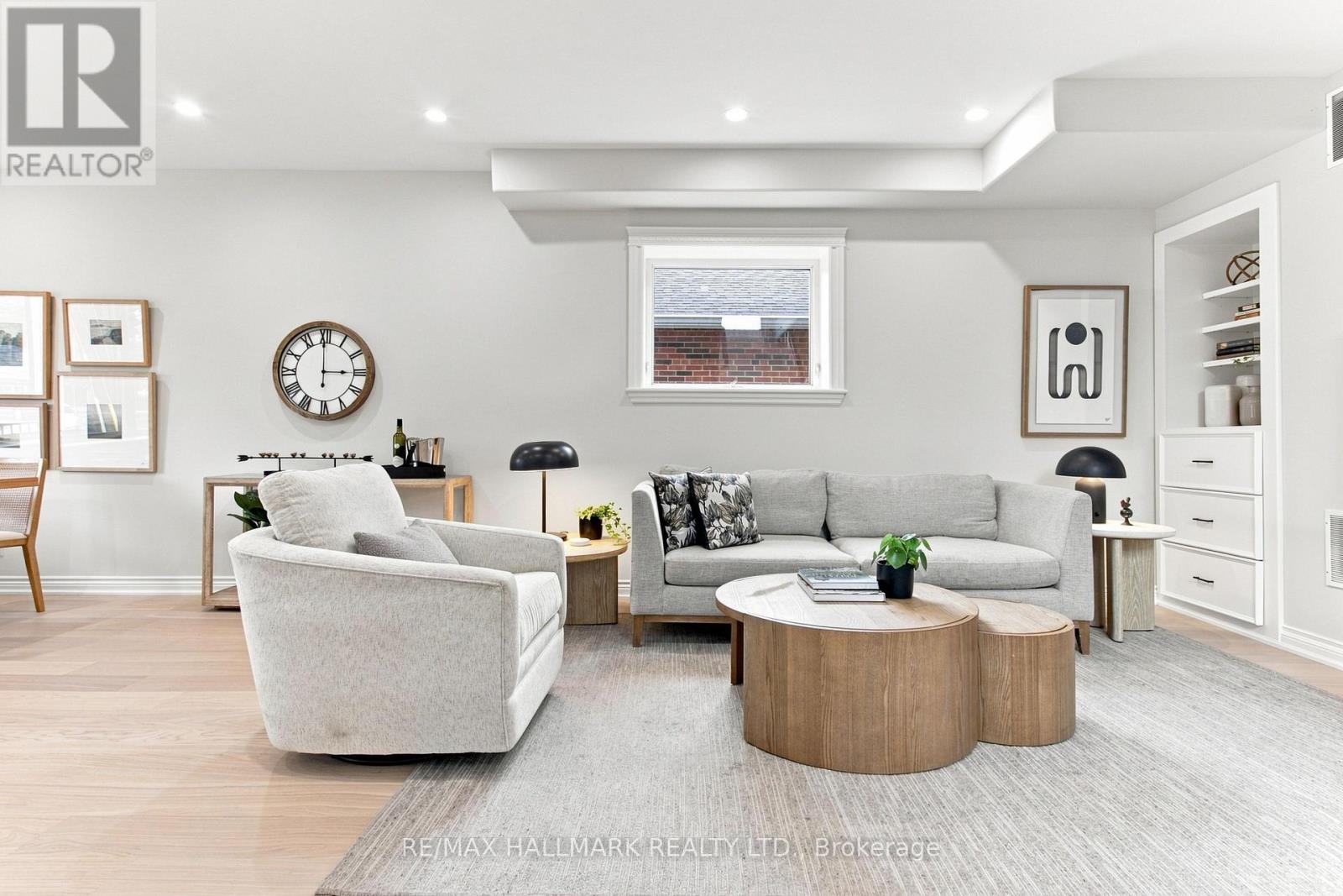 43 Ferris Road, Toronto, Ontario  M4B 1G2 - Photo 6 - E13763796