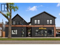 976 HOWARD AVENUE, Windsor, Ontario