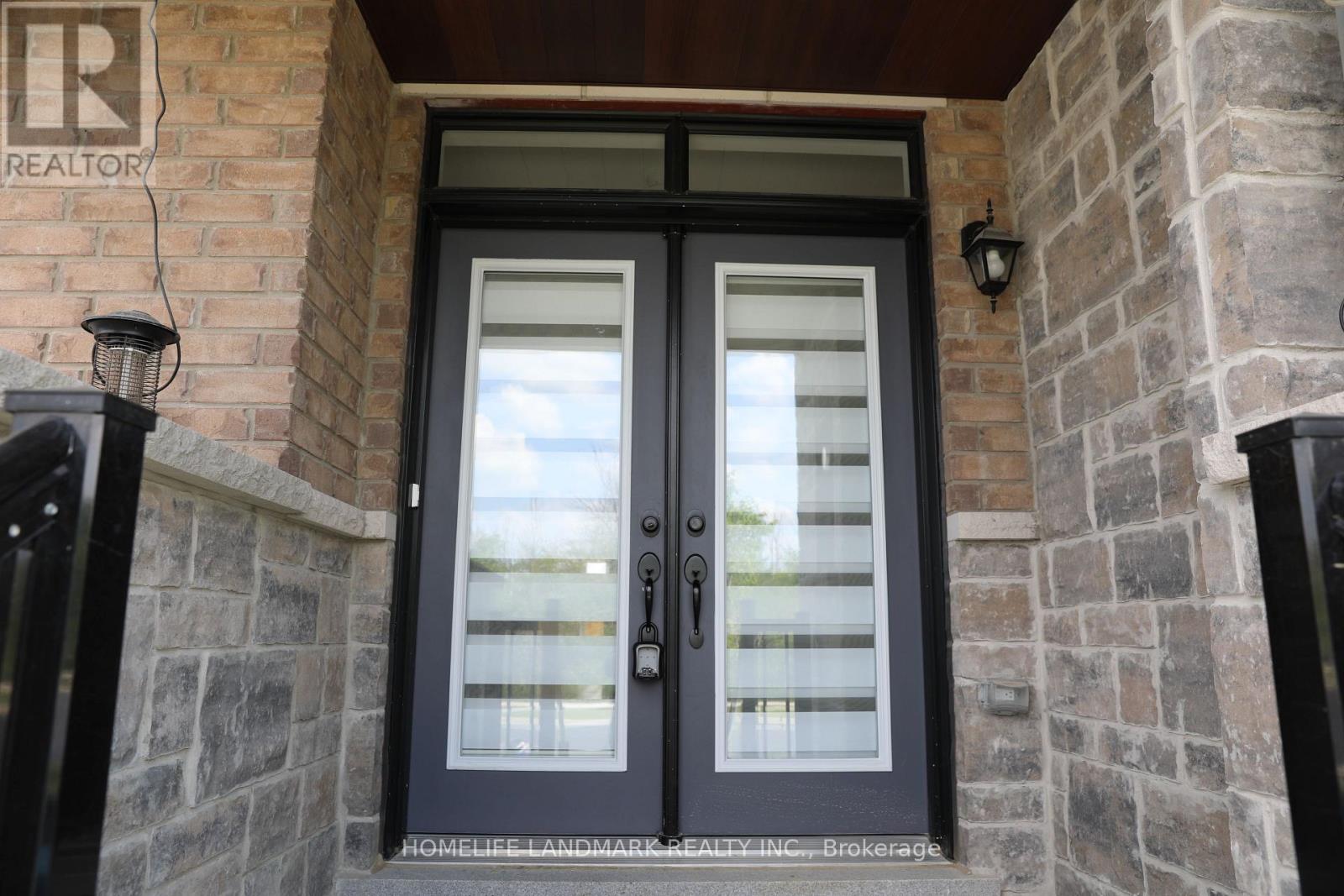 119 Mccague Avenue, Richmond Hill, Ontario  L4S 0M2 - Photo 3 - N13763746