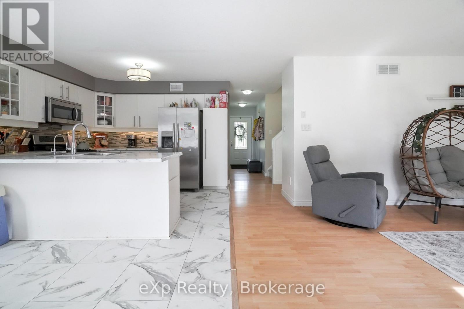 29 Maple Street, Mapleton, Ontario  N0G 1P0 - Photo 14 - X13763770
