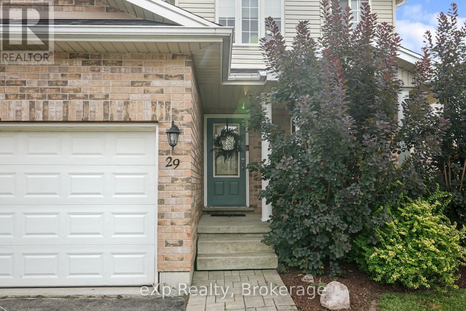 29 Maple Street, Mapleton, Ontario  N0G 1P0 - Photo 3 - X13763770