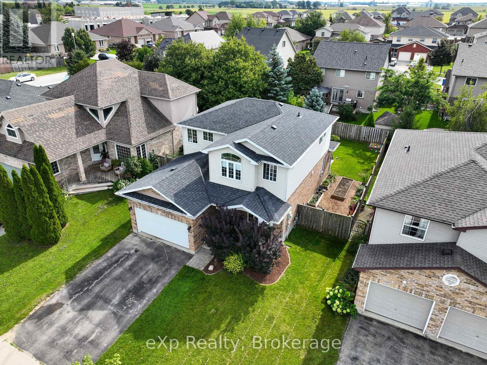 29 Maple Street, Mapleton, Ontario  N0G 1P0 - Photo 41 - X13763770