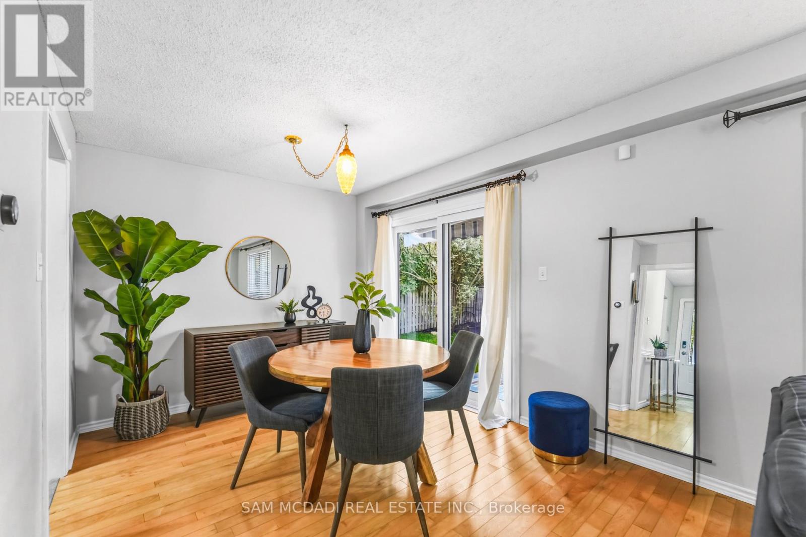 6954 Cadiz Crescent, Mississauga, Ontario  L5N 1Y4 - Photo 11 - W13763742