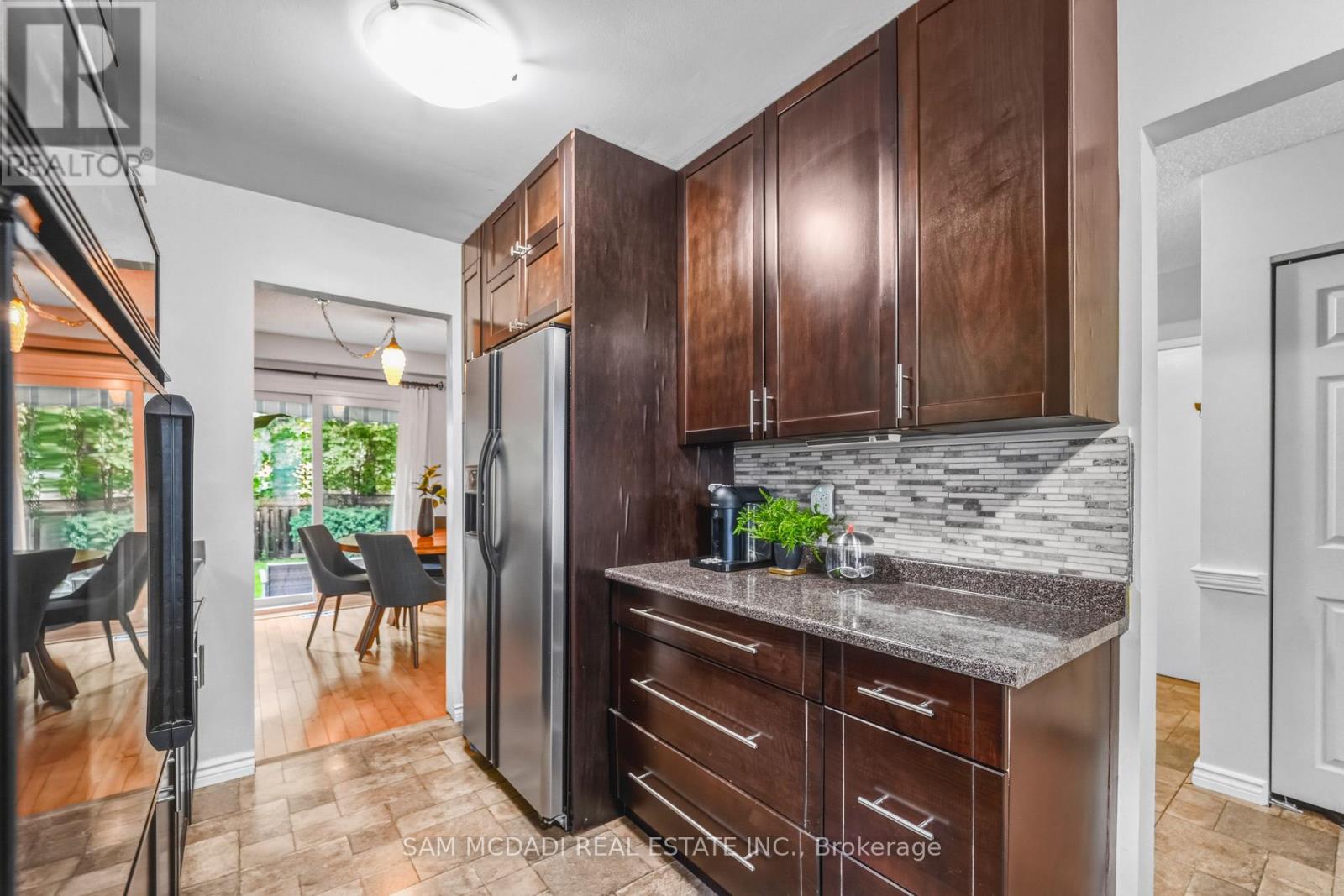 6954 Cadiz Crescent, Mississauga, Ontario  L5N 1Y4 - Photo 15 - W13763742