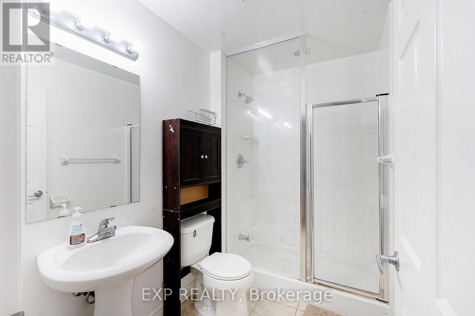 3003 - 388 Prince Of Wales Drive, Mississauga, Ontario  L5B 0A1 - Photo 4 - W13763764