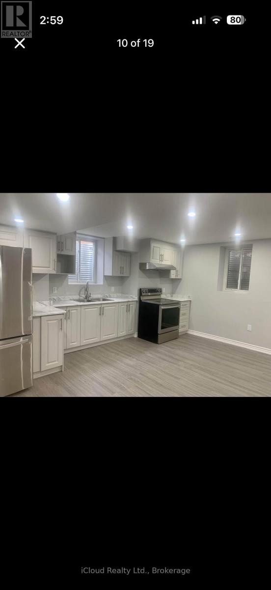 1303 Rose Way W, Milton, Ontario  L9E 1M2 - Photo 10 - W13763792