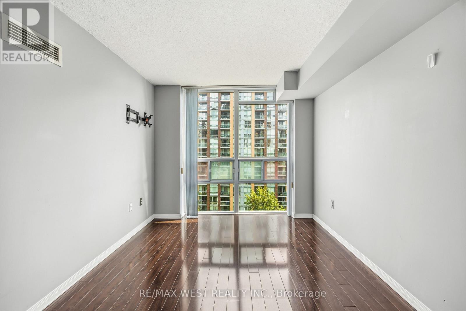 809 - 15 Michael Power Place, Toronto, Ontario  M9A 5G4 - Photo 29 - W13763802