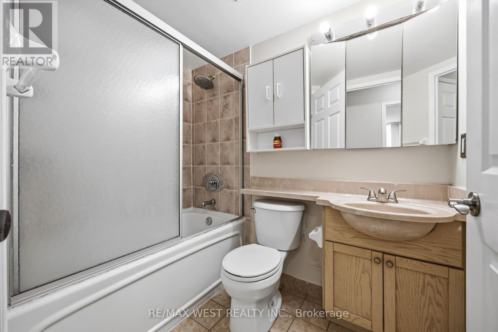 809 - 15 Michael Power Place, Toronto, Ontario  M9A 5G4 - Photo 34 - W13763802