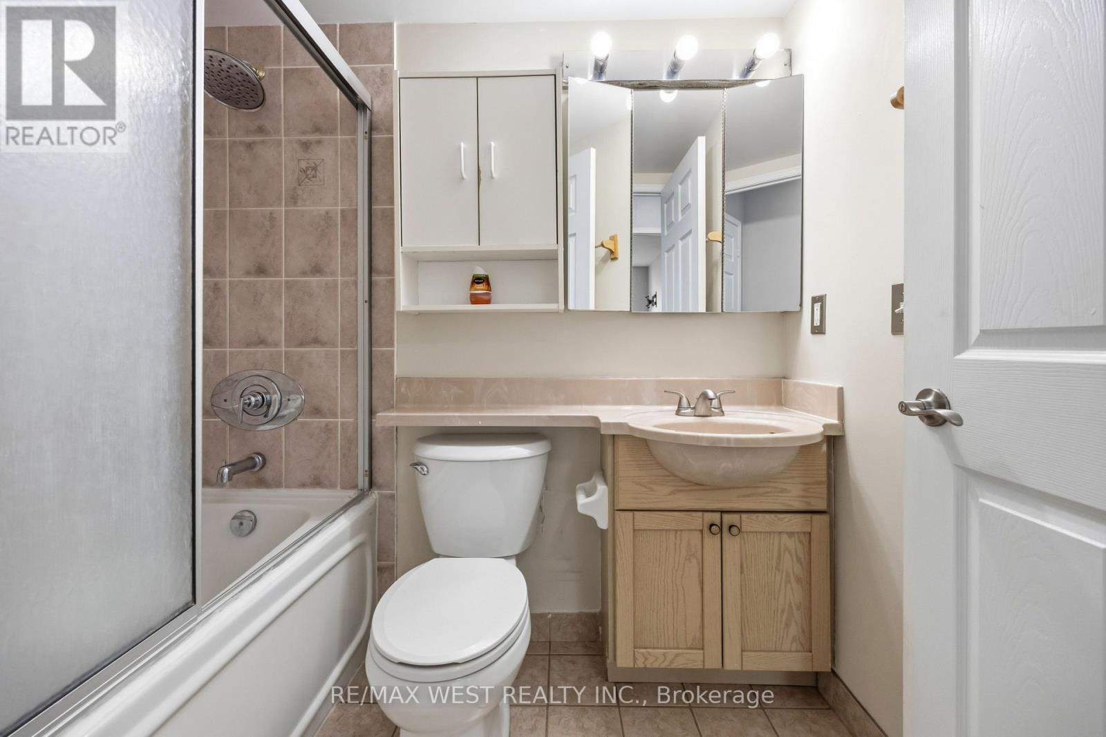 809 - 15 Michael Power Place, Toronto, Ontario  M9A 5G4 - Photo 35 - W13763802