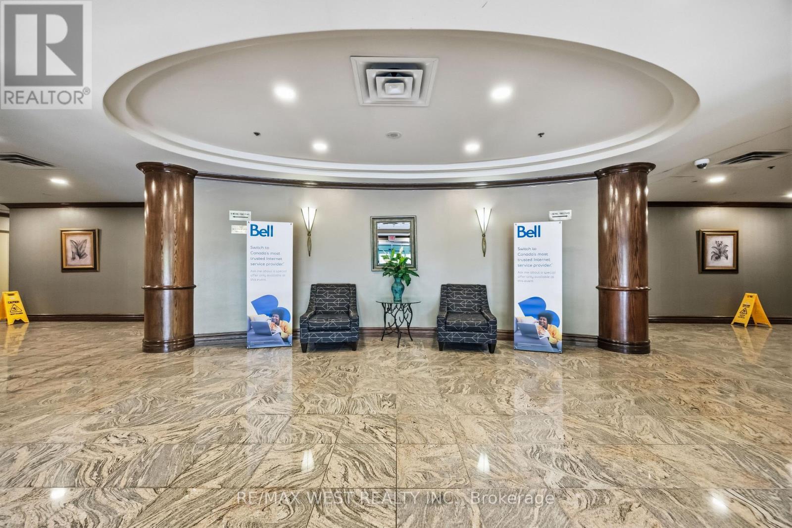 809 - 15 Michael Power Place, Toronto, Ontario  M9A 5G4 - Photo 4 - W13763802