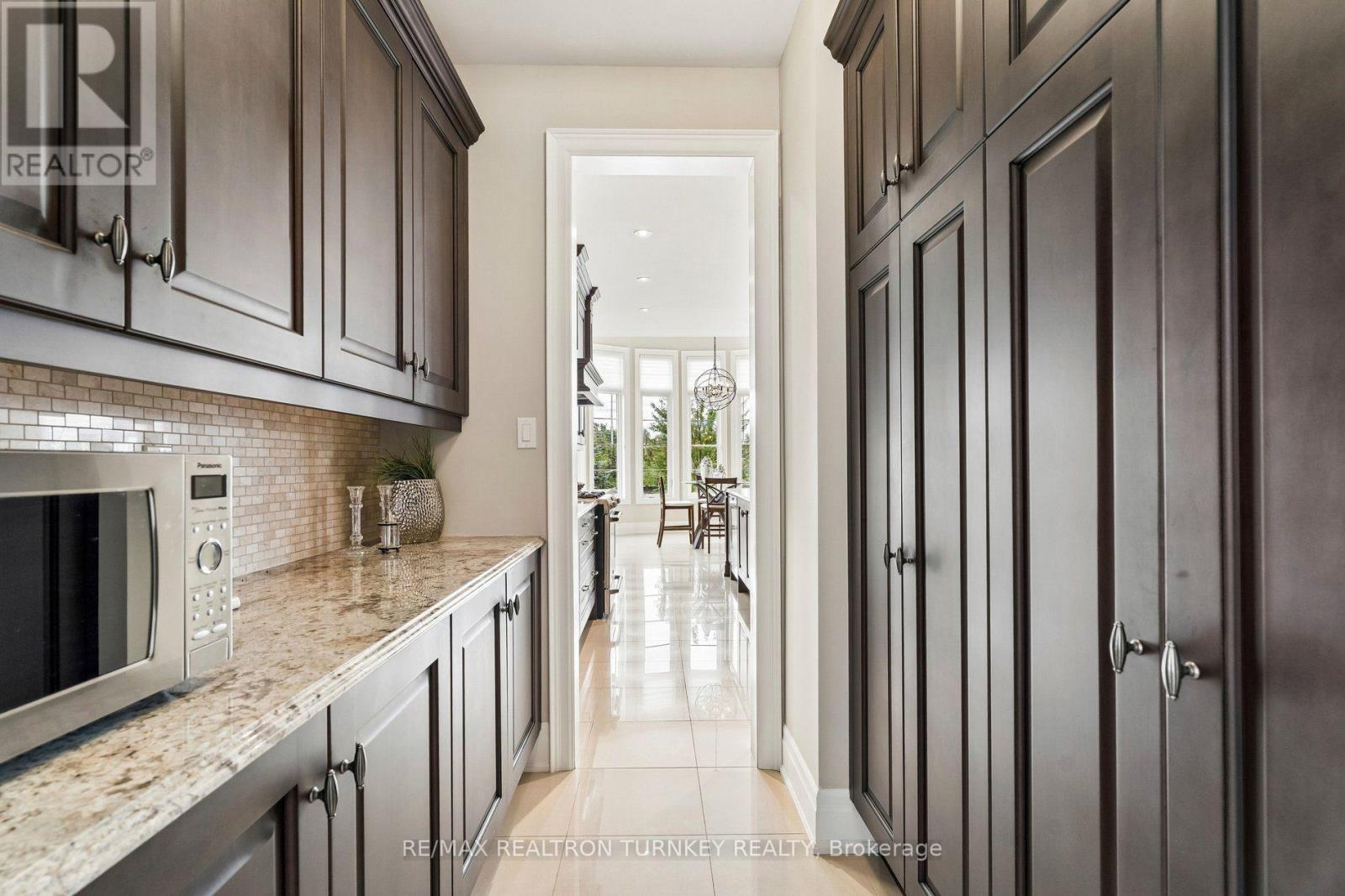 76 Vines Place, Aurora, Ontario  L4G 0R7 - Photo 17 - N13763448