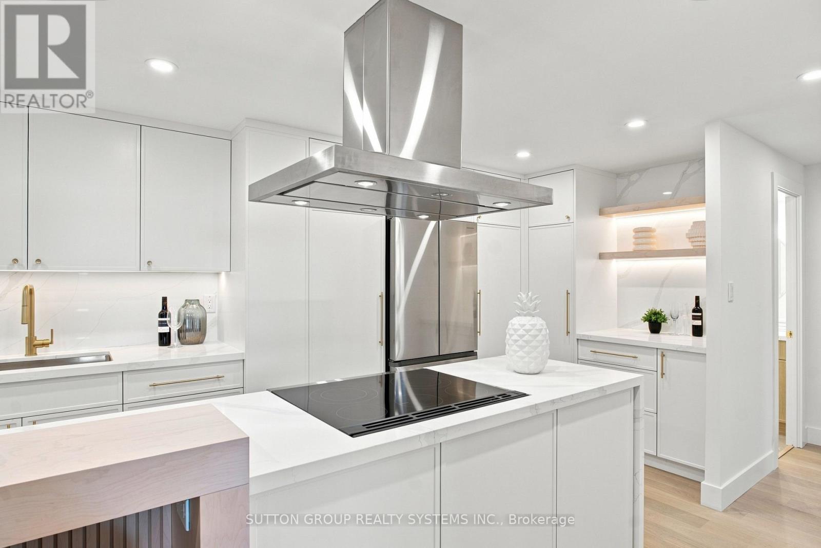 1504 - 812 Burnhamthorpe Road, Toronto, Ontario  M9C 4W1 - Photo 17 - W13755536