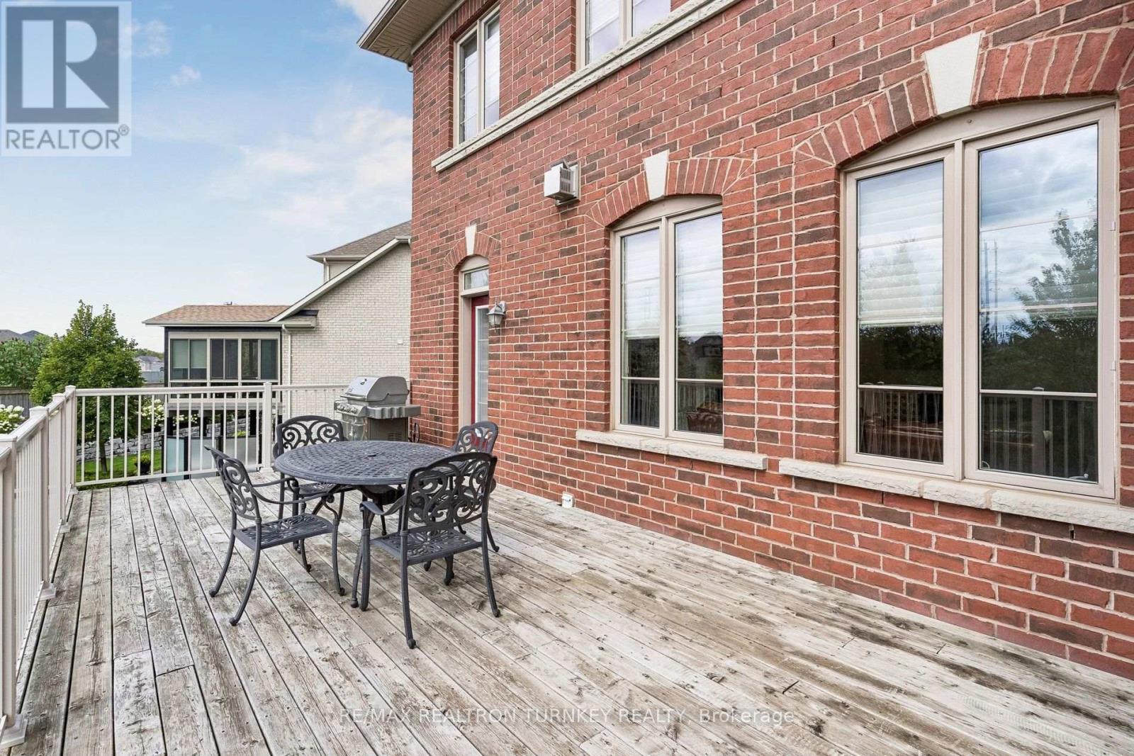 76 Vines Place, Aurora, Ontario  L4G 0R7 - Photo 44 - N13763448