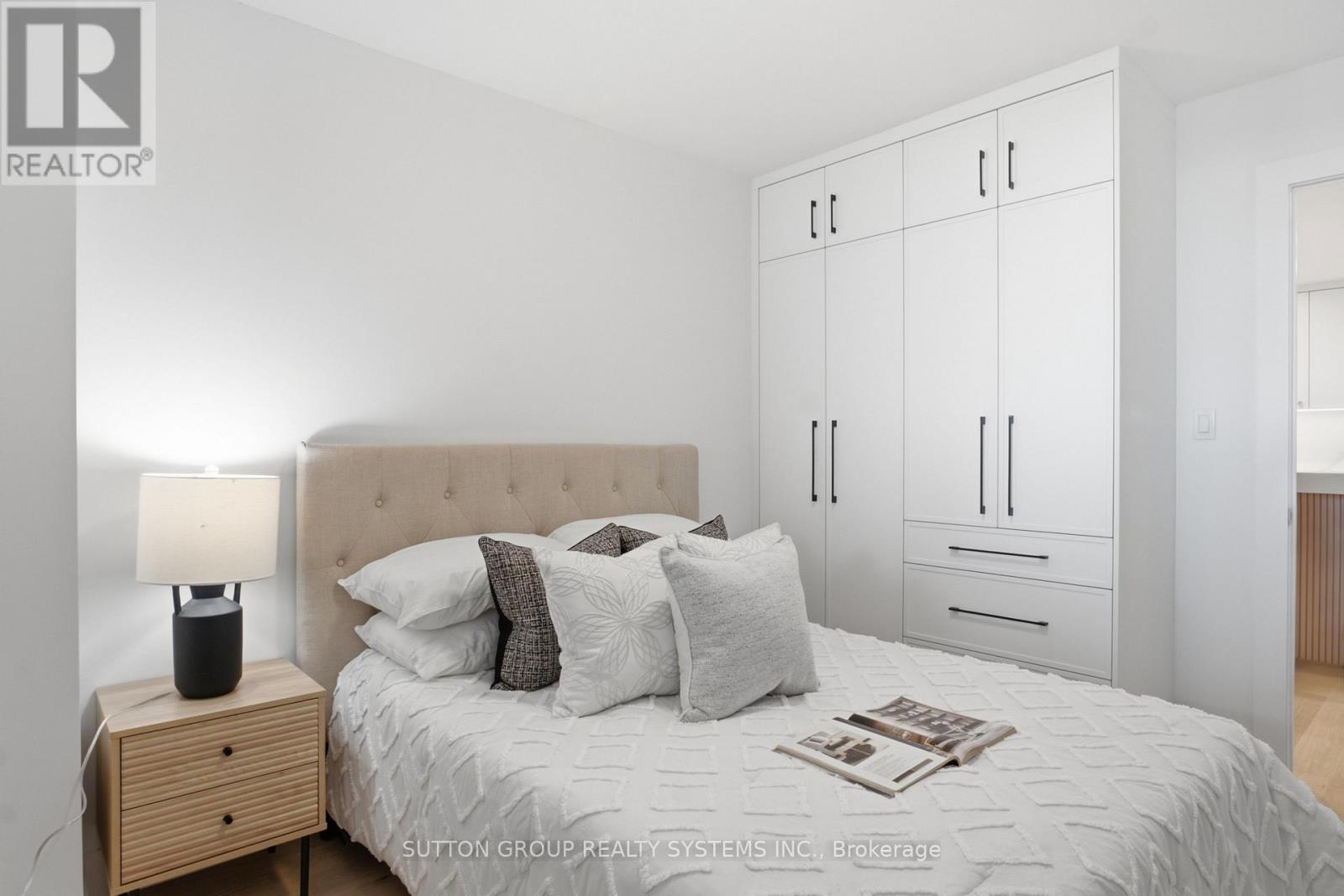 1504 - 812 Burnhamthorpe Road, Toronto, Ontario  M9C 4W1 - Photo 27 - W13755536