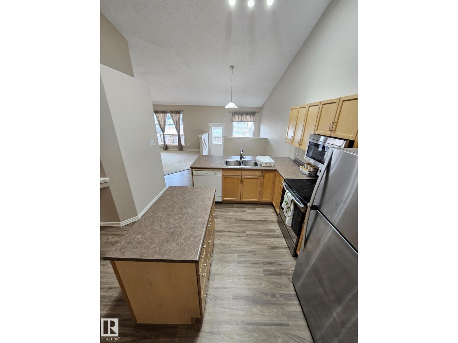 4315 151 Av NW, Edmonton, Alberta  T5Y 3A9 - Photo 10 - E4507823
