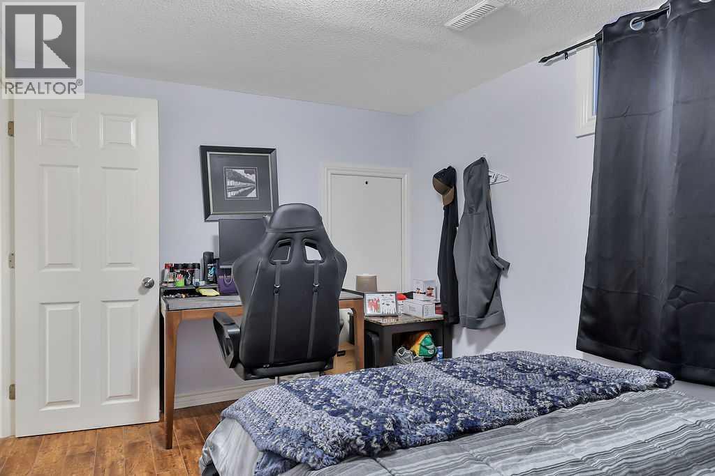 picture 24