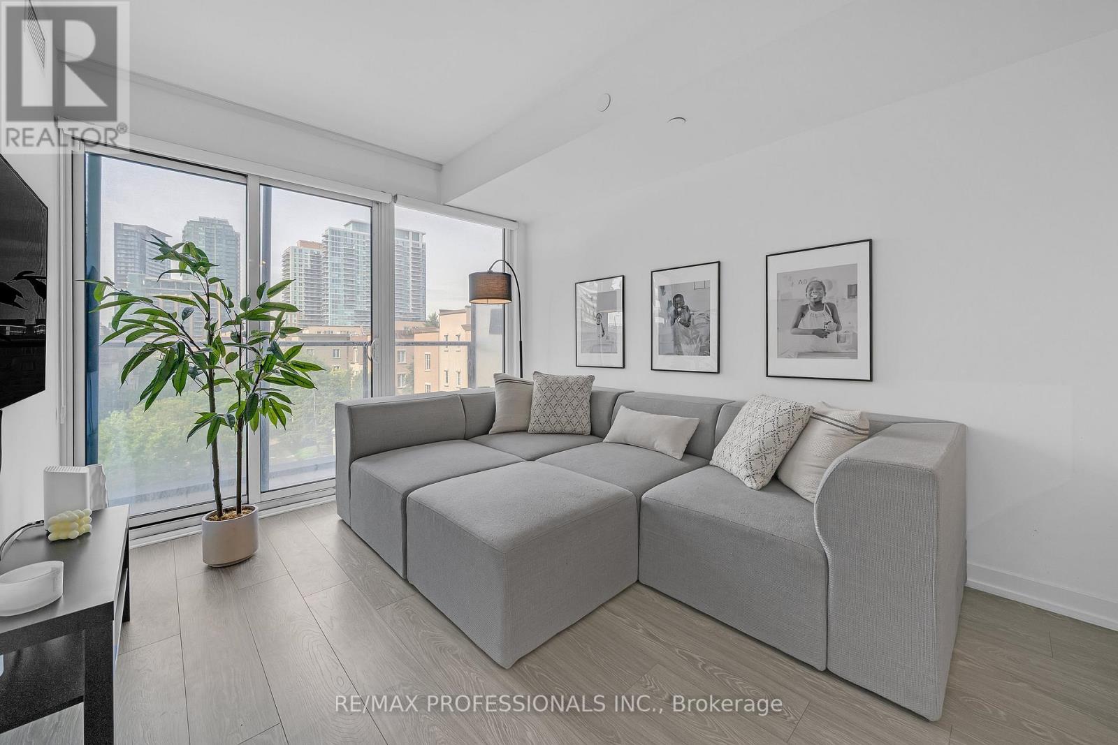 311 - 19 Western Battery Road, Toronto, Ontario M6K 3S4 - Photo 5 - C13763824