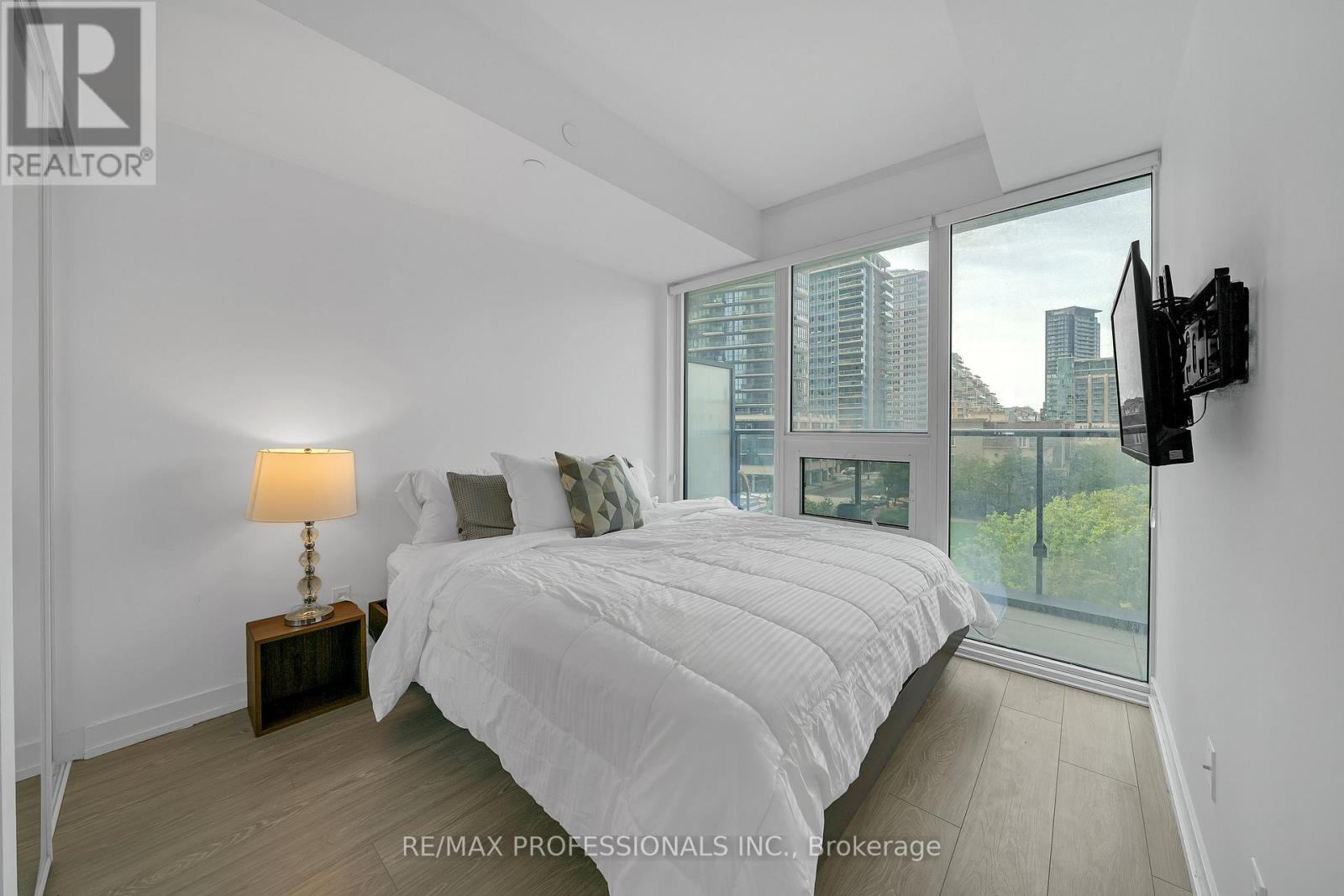 311 - 19 Western Battery Road, Toronto, Ontario M6K 3S4 - Photo 7 - C13763824