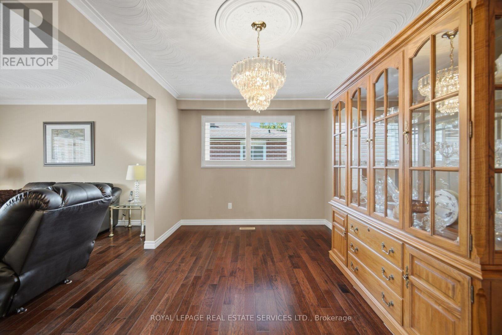 4107 Wilcox Road, Mississauga, Ontario L4Z 1B8 - Photo 10 - W13763804