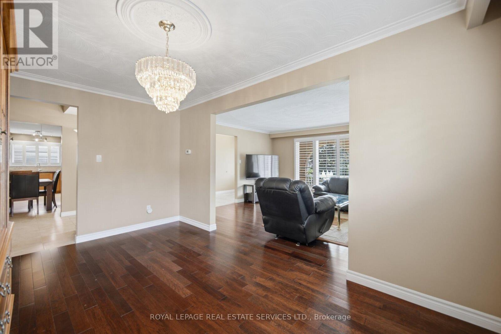 4107 Wilcox Road, Mississauga, Ontario L4Z 1B8 - Photo 11 - W13763804