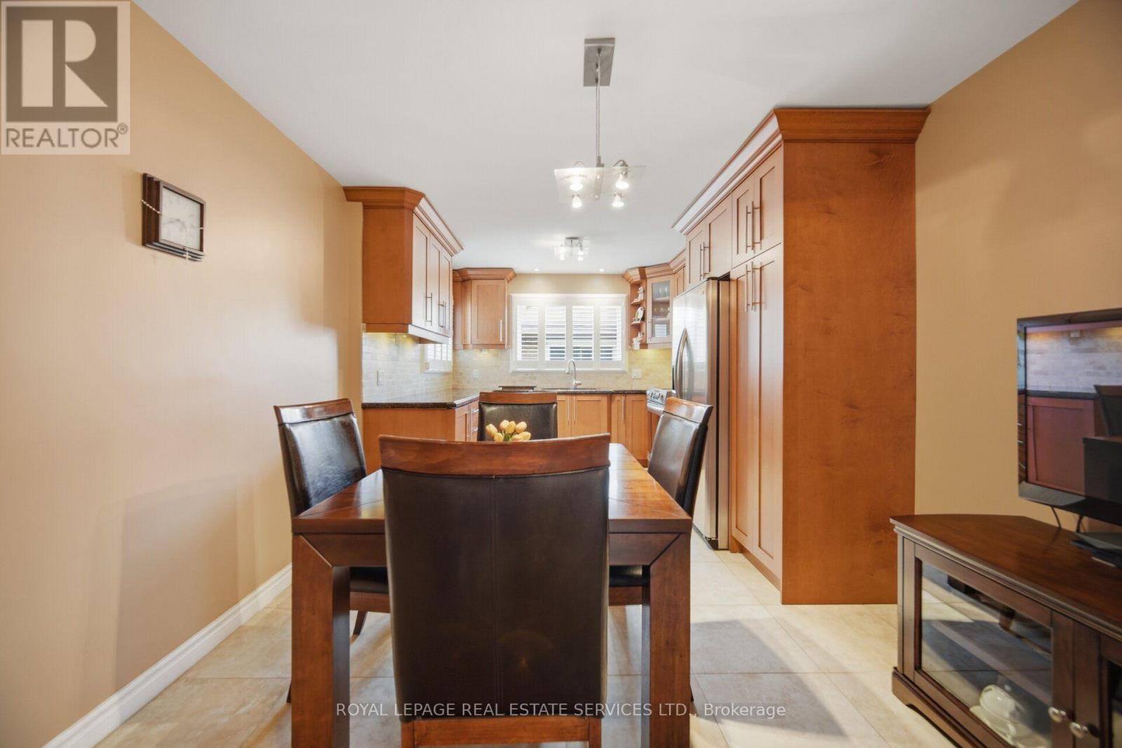 4107 Wilcox Road, Mississauga, Ontario L4Z 1B8 - Photo 12 - W13763804