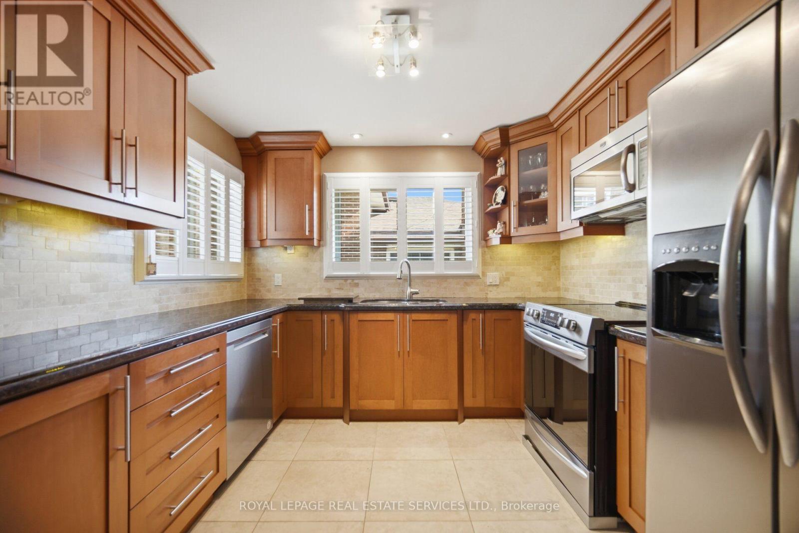 4107 Wilcox Road, Mississauga, Ontario L4Z 1B8 - Photo 13 - W13763804