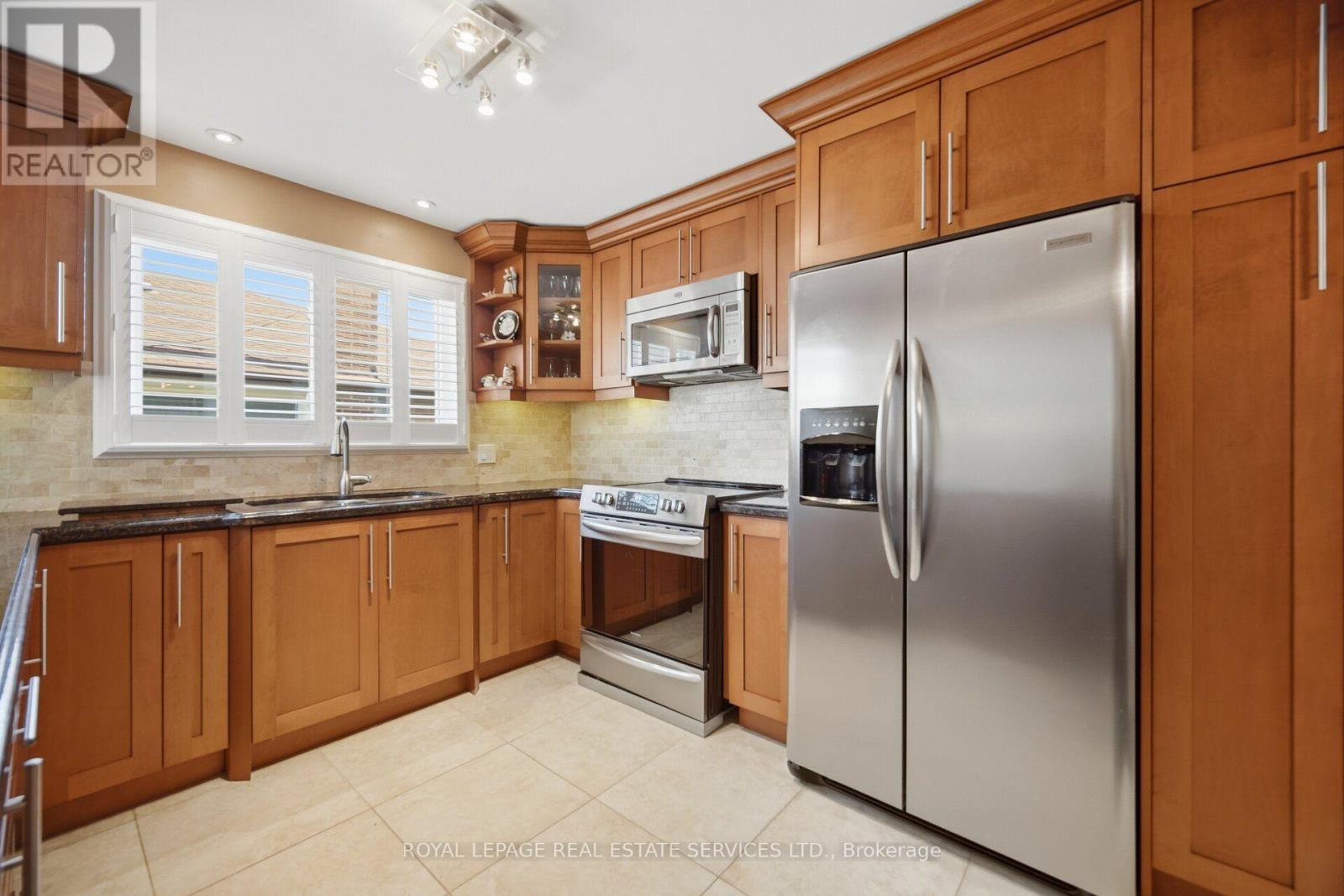 4107 Wilcox Road, Mississauga, Ontario L4Z 1B8 - Photo 14 - W13763804